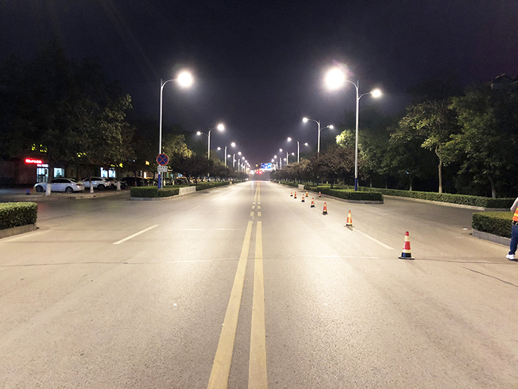 桓臺縣漁洋街、中心大街路燈節(jié)能改造工程